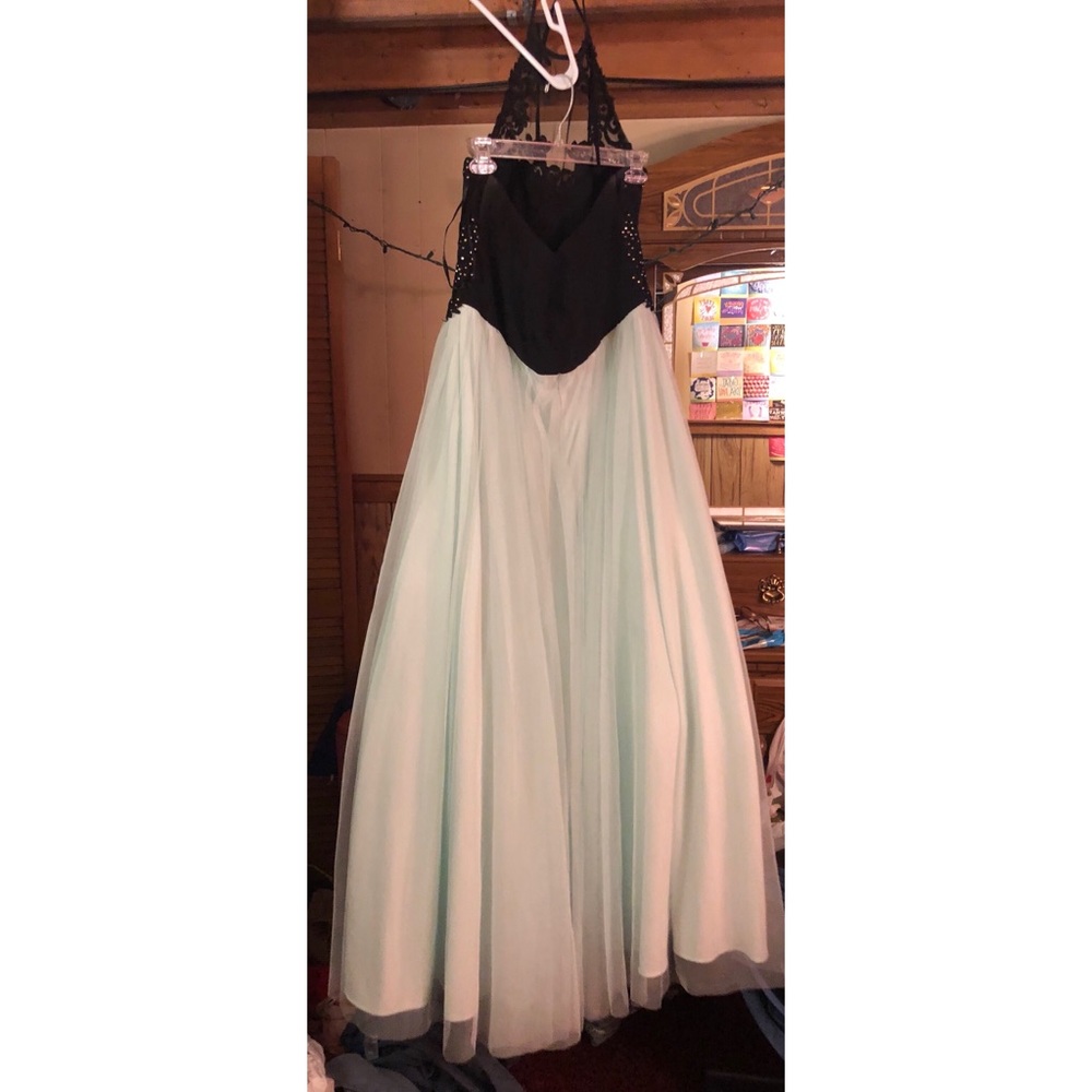 Prom Dress - Picture 2 of 2